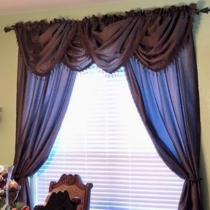 Chris Madden 4 Brown Curtain Panels with 4 Beaded Waterfall Valences 108”